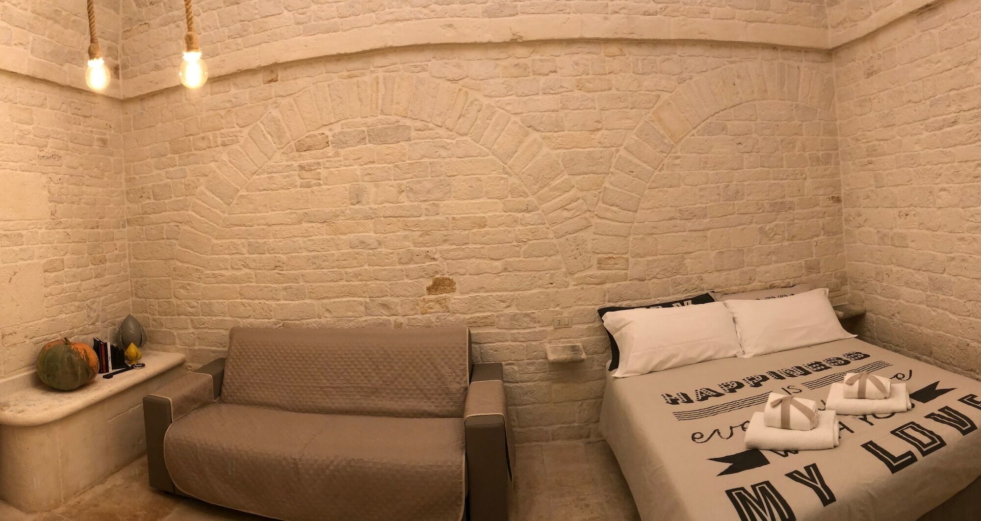 Dimora Miccolis Hotel Alberobello Buitenkant foto